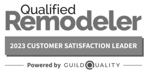 customer satisfaction leader grayscale